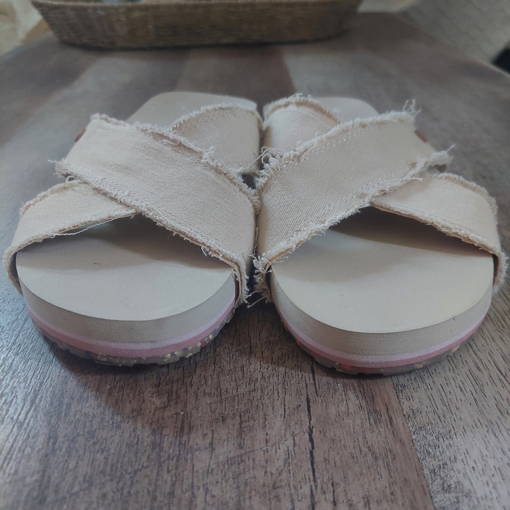 Vionic Panama Sandals Womens Sz 8 Cream Cross Strap Comfort Wedge Slide Beach - Picture 2 of 12
